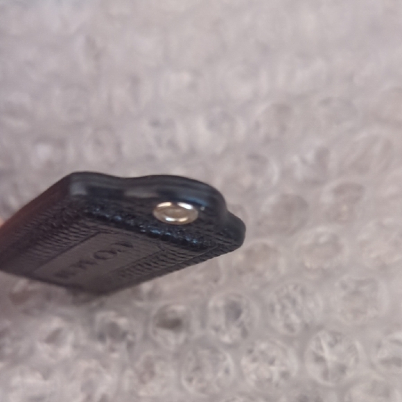 Coach NWOT Tag Black Leather  Accessory Or Key Chain Holder 2Wx3L (Small) - Picture 12 of 12